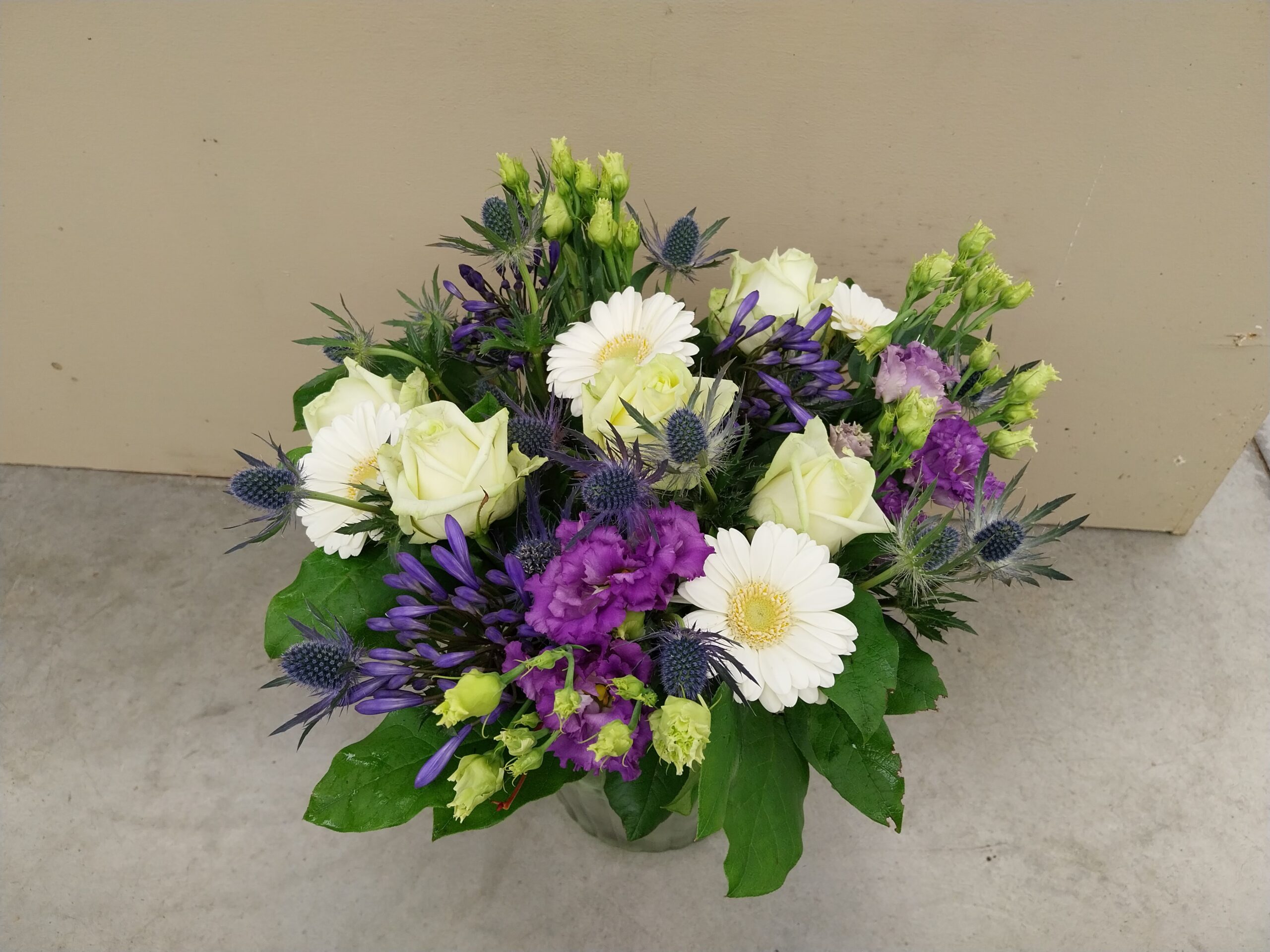 blauwe bloemen boeket